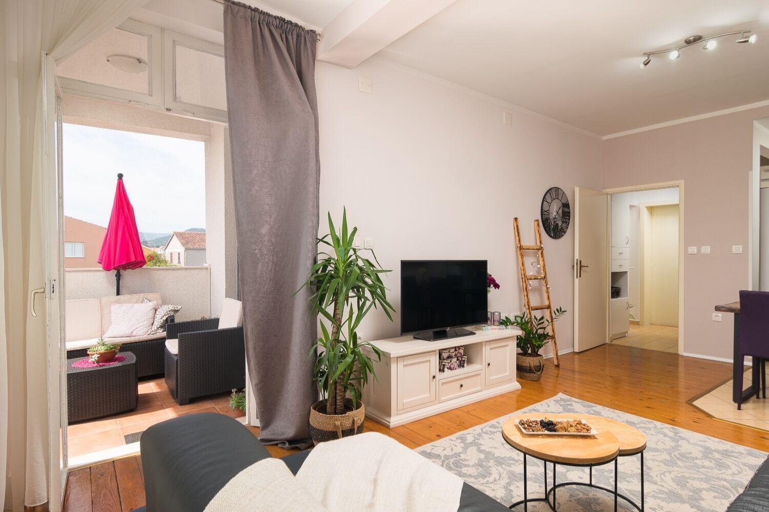Apartment Jurica Kaštela Exteriör bild