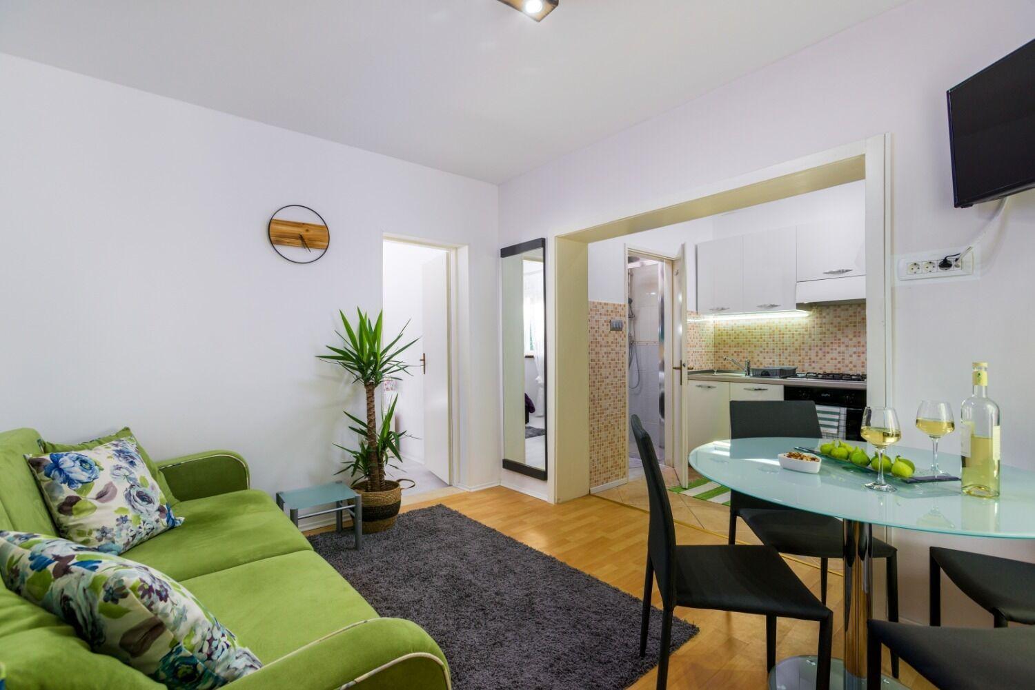 Apartment Jurica Kaštela Exteriör bild