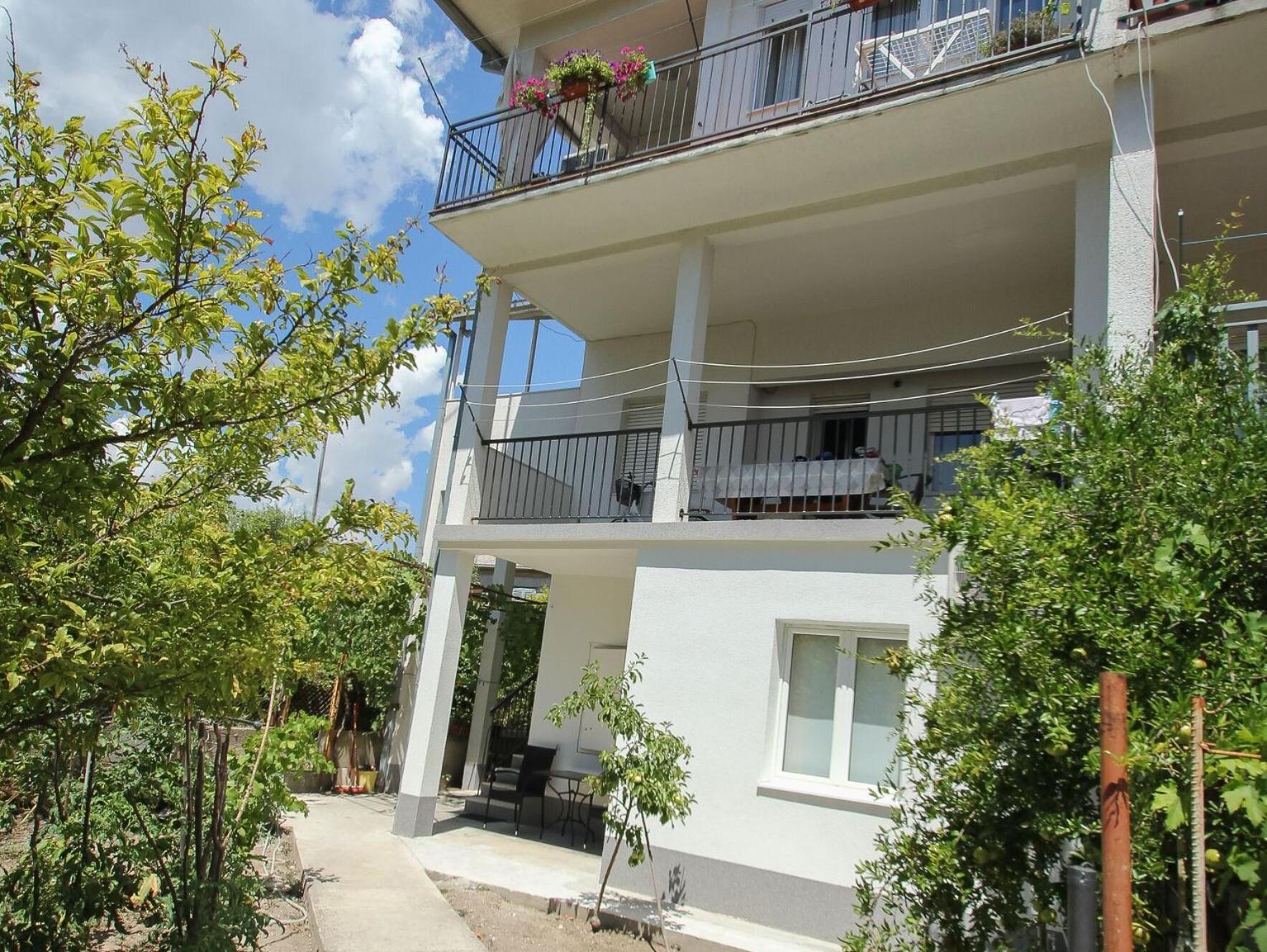 Apartment Jurica Kaštela Exteriör bild